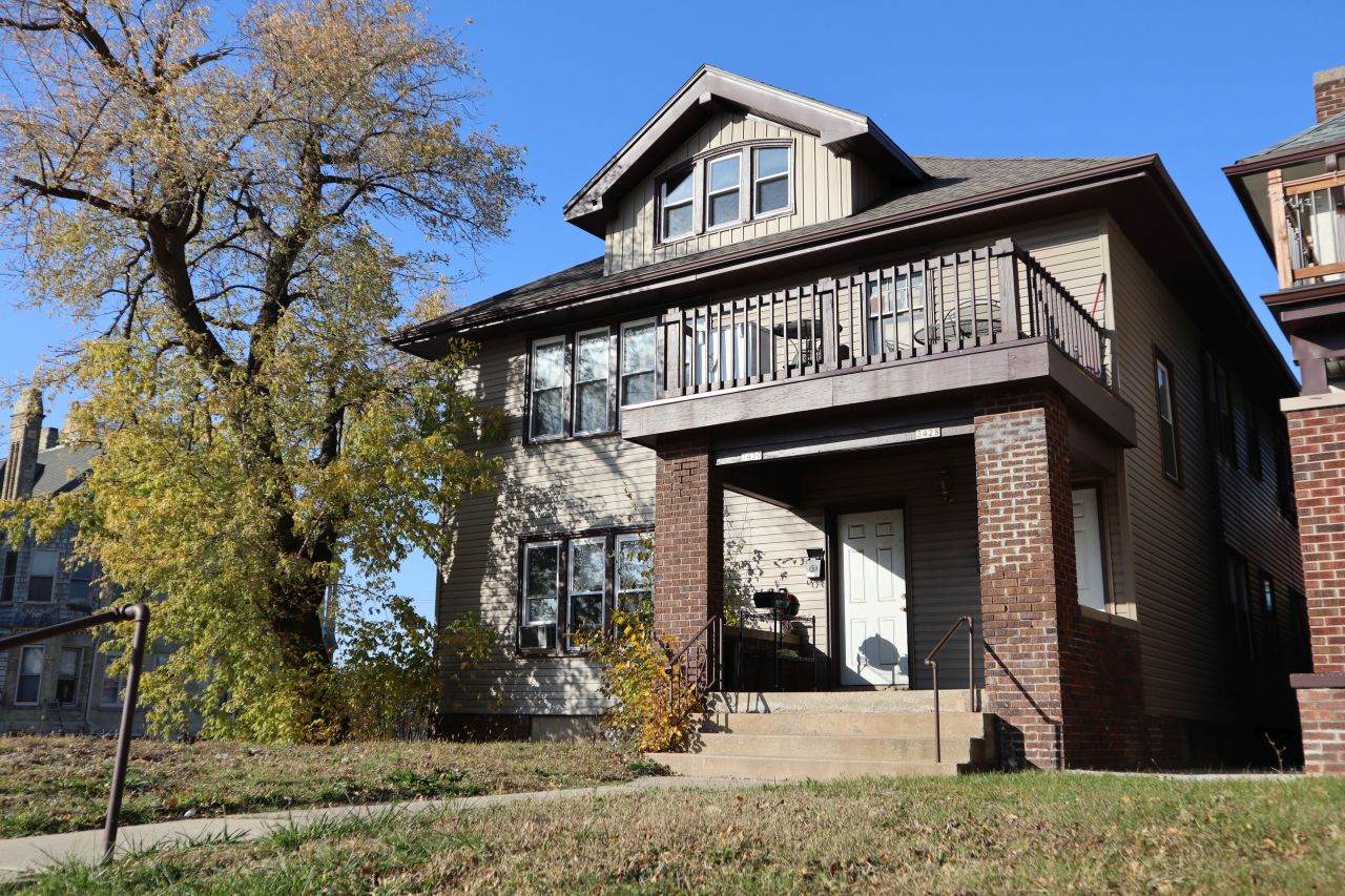 3428 Highland Blvd - Photo 1