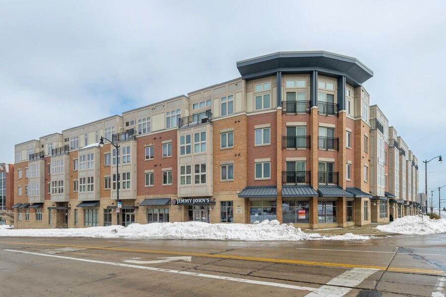 141 Main St - Photo 1