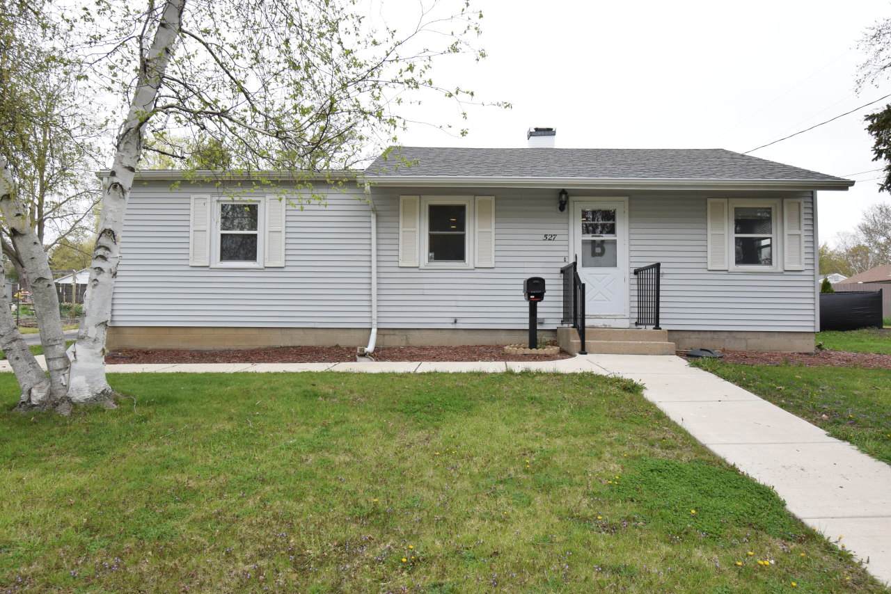 527 Phoenix St - Photo 1