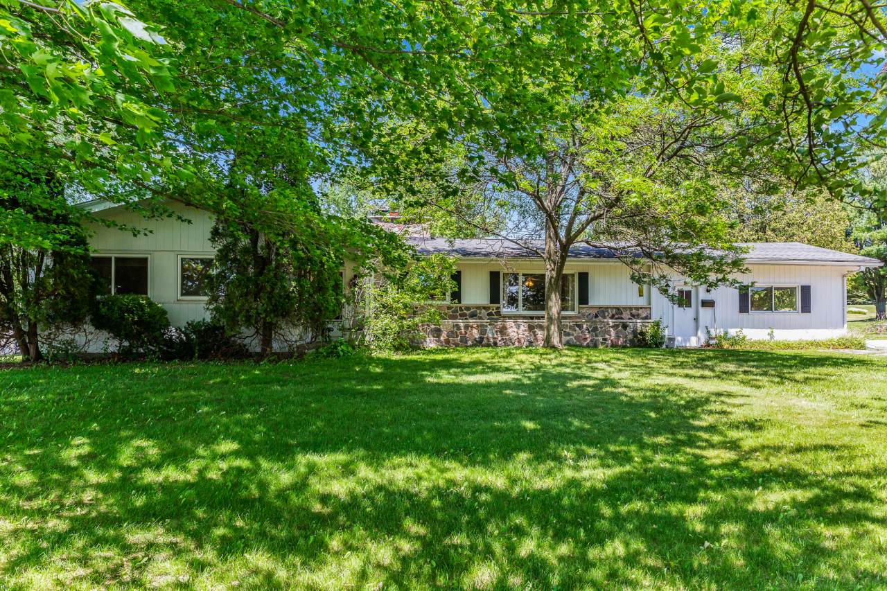 W2328 County Road O - Photo 1