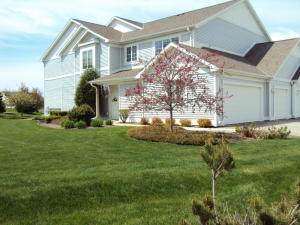 758 Bridlewood Dr - Photo 1