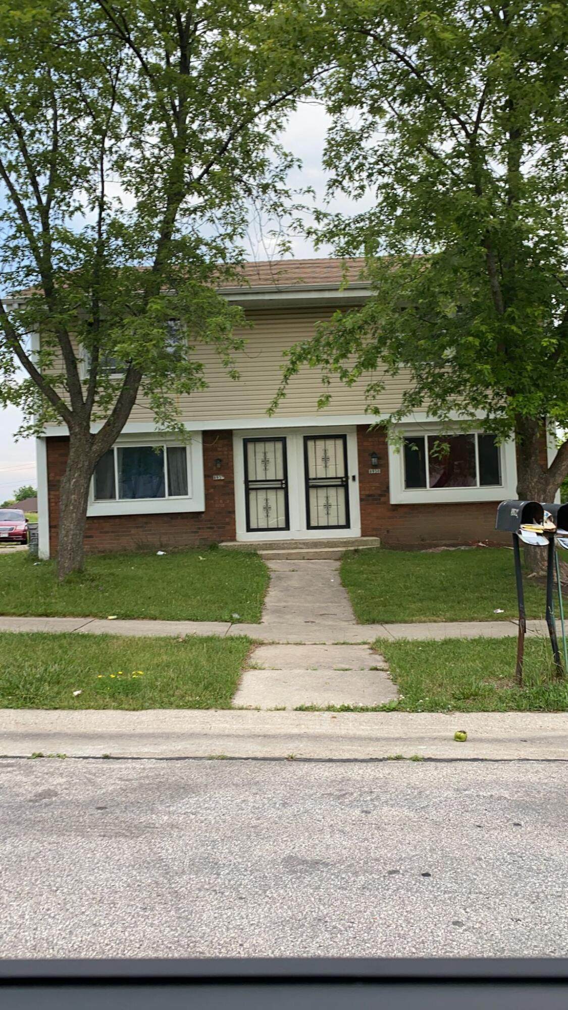 8950 86th St - Photo 1