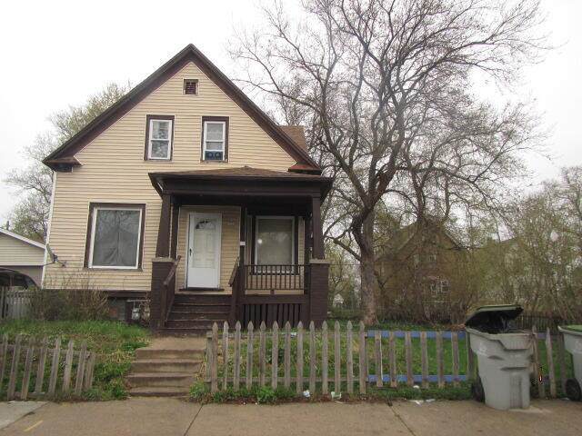1330 Groeling Ave - Photo 1