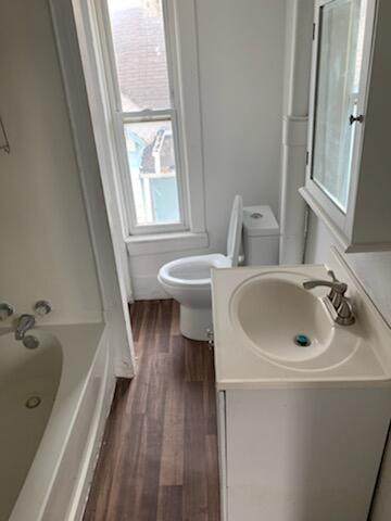 944 Marquette St - Photo 1