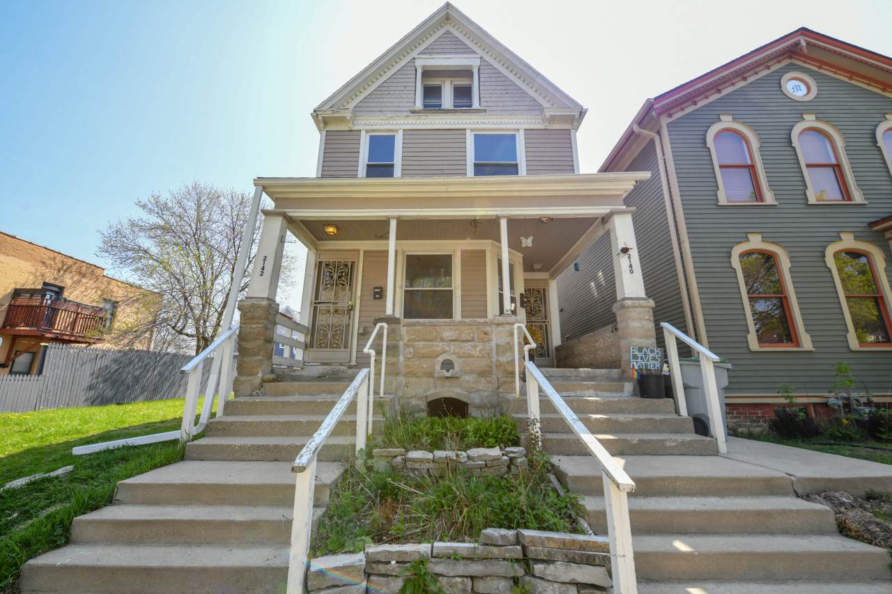 2140 Palmer St - Photo 1