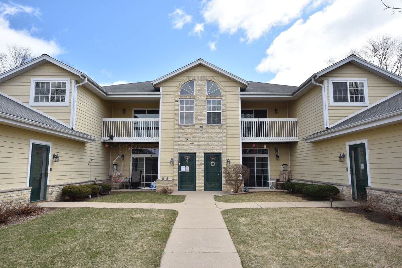 1479 Garay Ln - Photo 1