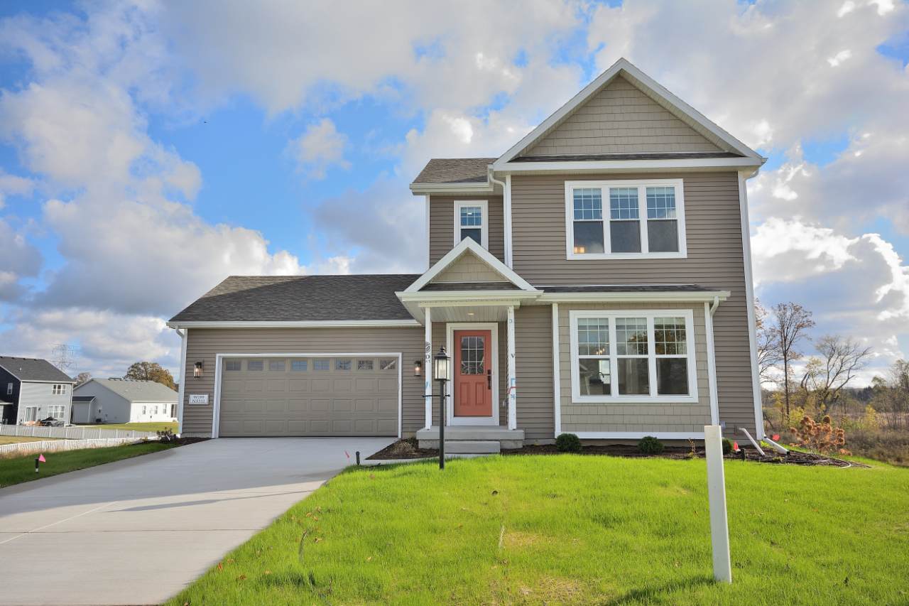 W199N5310 Ponderosa Ct - Photo 1