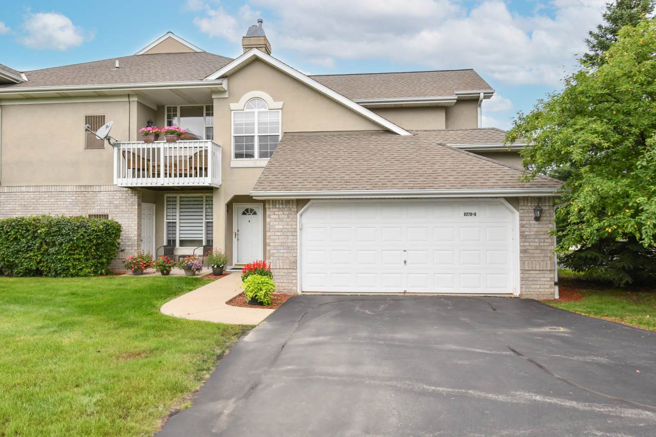 9279 Elm Ct - Photo 1