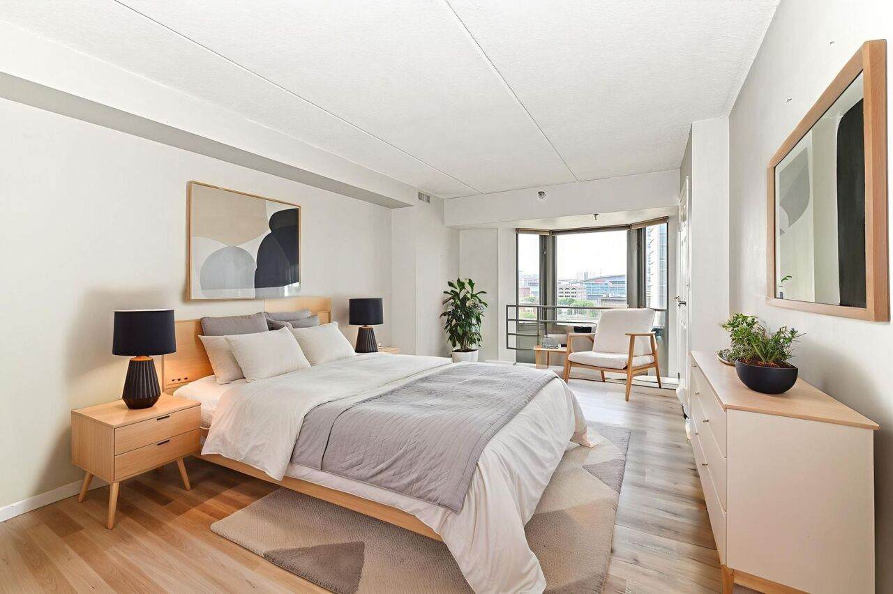 270 Highland Ave - Photo 1