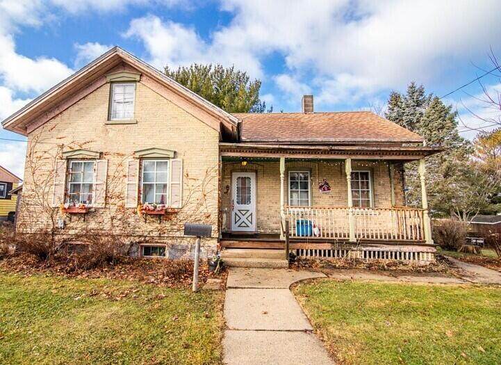 1412 9th St - Photo 1