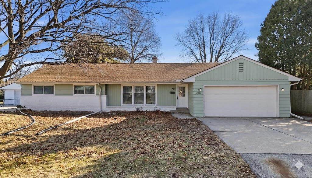 7216 Mohawk Ave - Photo 1