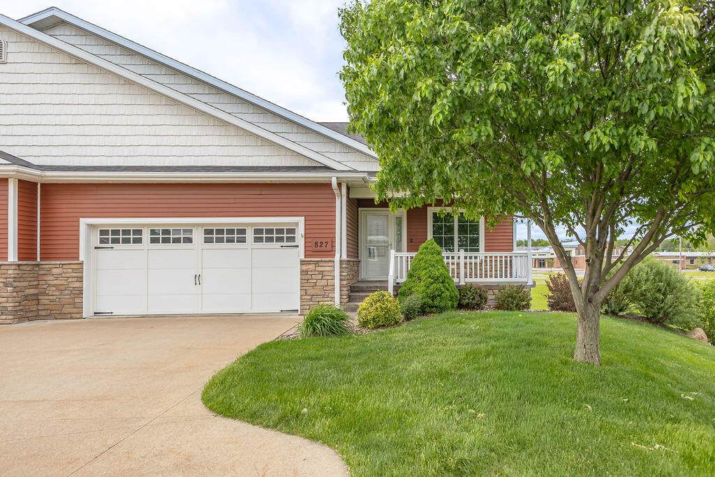 827 Barson Ct - Photo 1