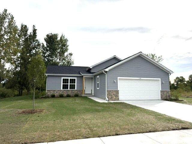 336 Parker Dr - Photo 1