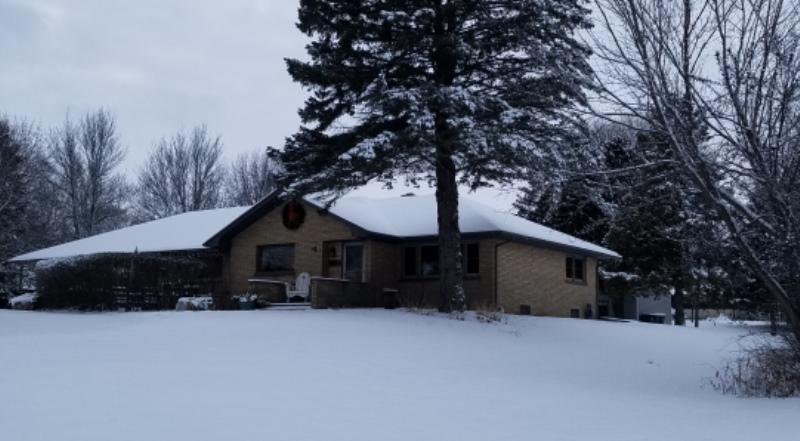 1408 Woodland Rd - Photo 1