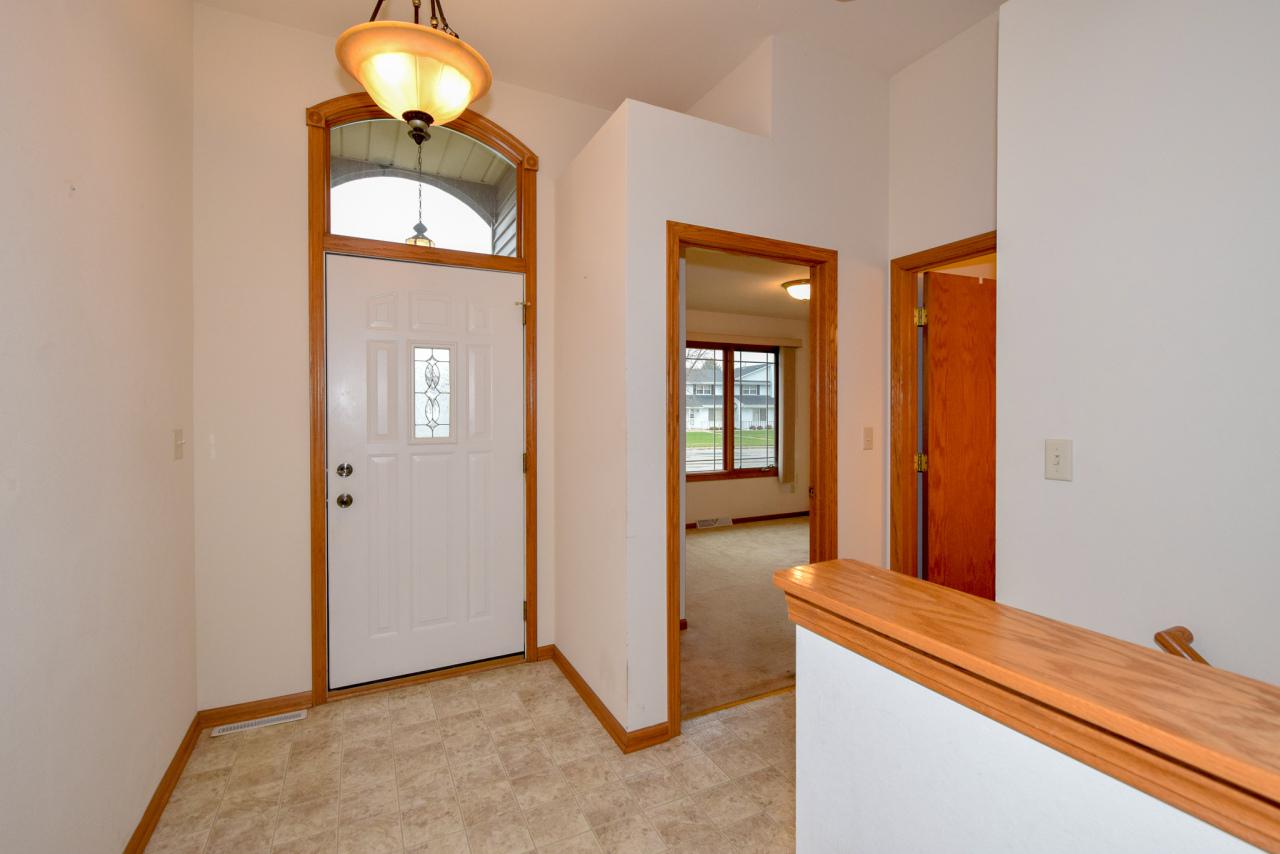 635 Westbury Ln - Photo 1