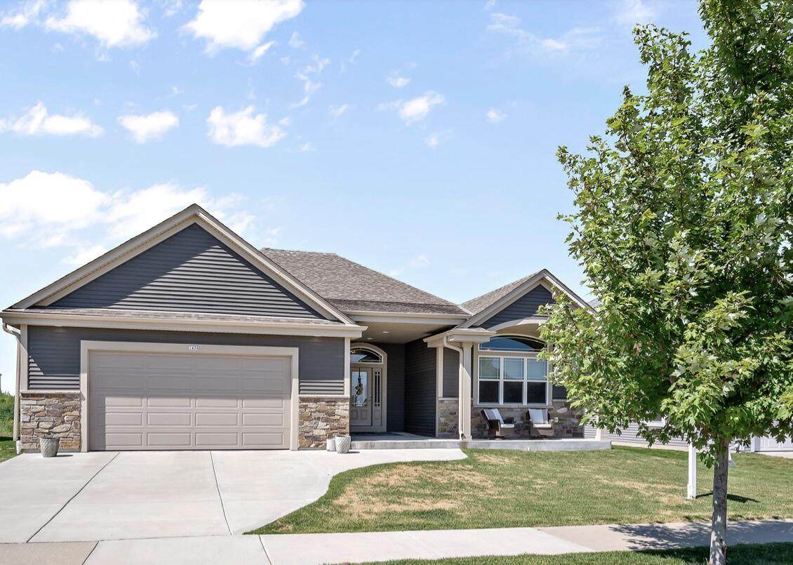 1470 Foxwood Pass - Photo 1