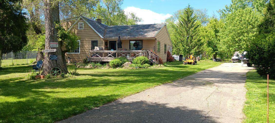 5406 State Road 50 - Photo 1