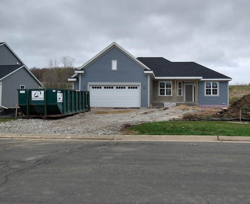 724 Belmont Dr - Photo 1