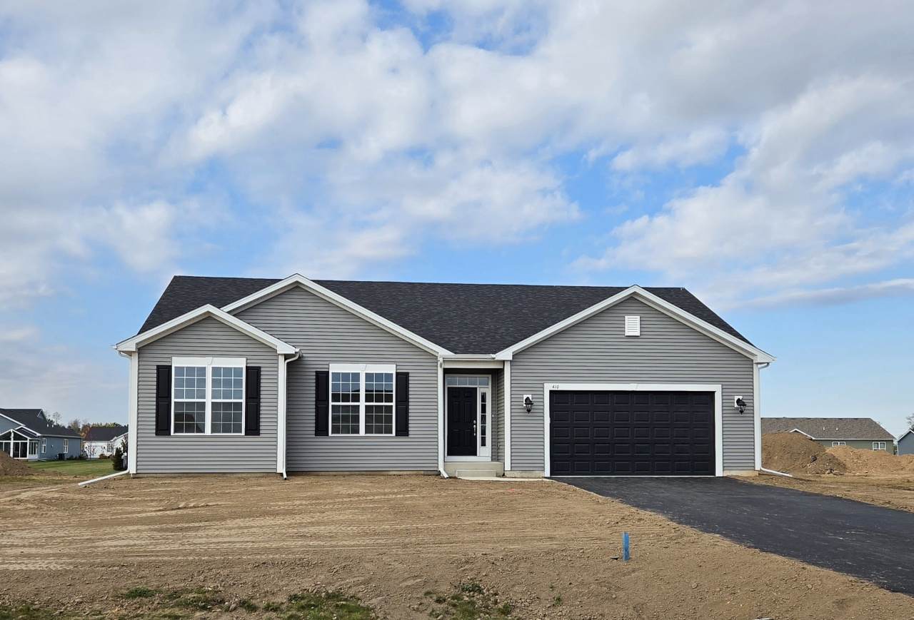 410 Canterbury Ct - Photo 1