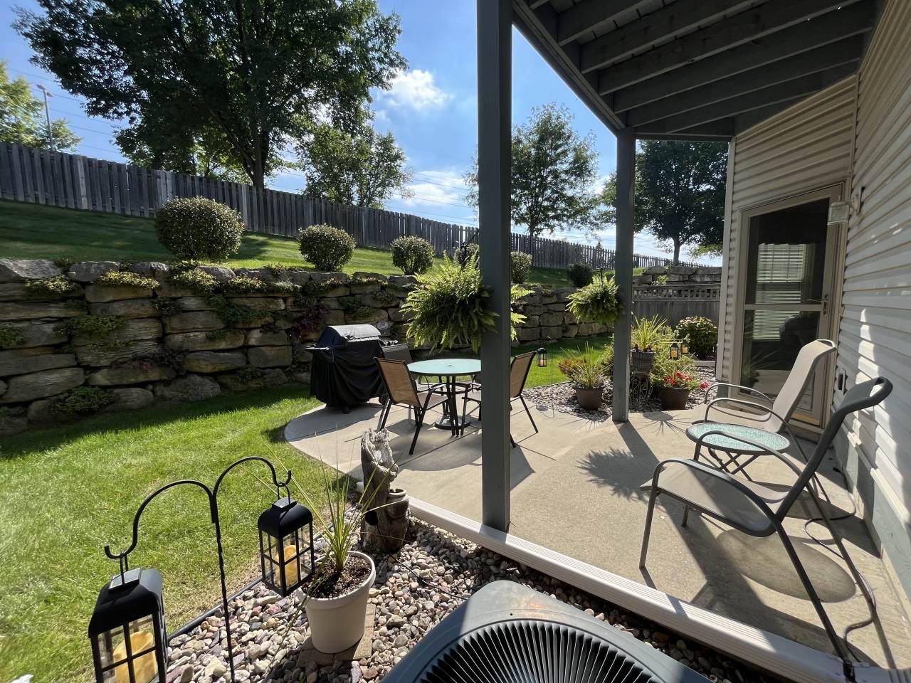 3142 Dorchester Way - Photo 1