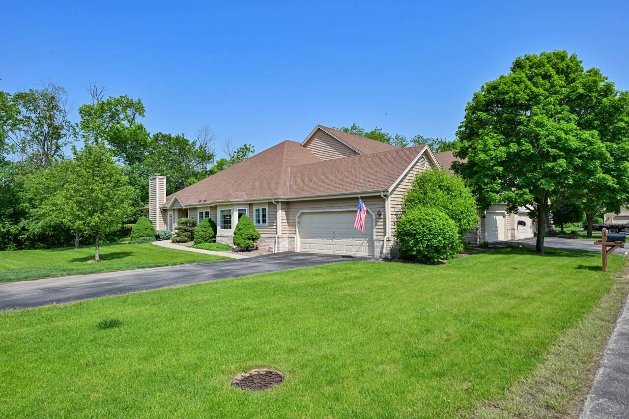 2875 River Birch Dr - Photo 1