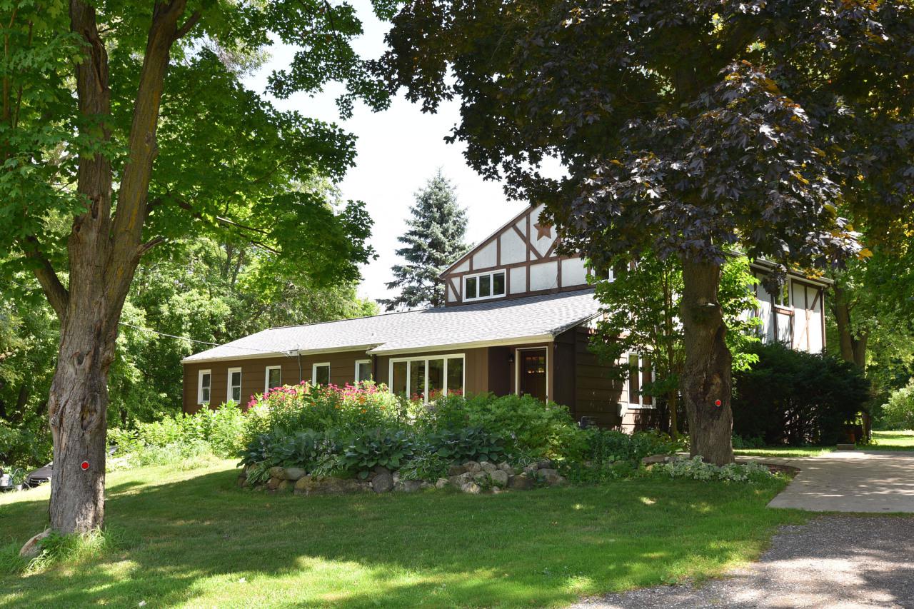698 Green Bay Rd - Photo 1