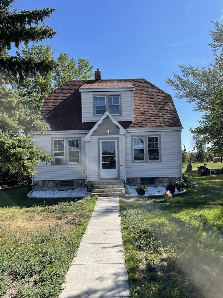301 3rd Ave - Photo 1