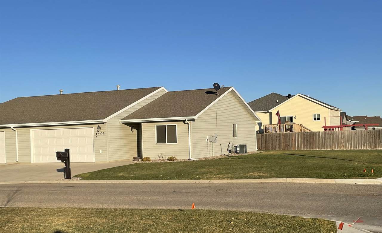 1403 35TH AVE - Photo 1