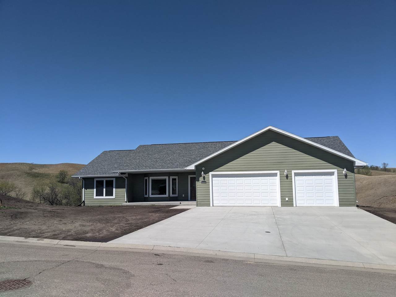 1900 Heights Ave - Photo 1