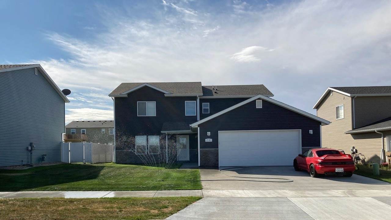 1501 35th Avenue - Photo 1