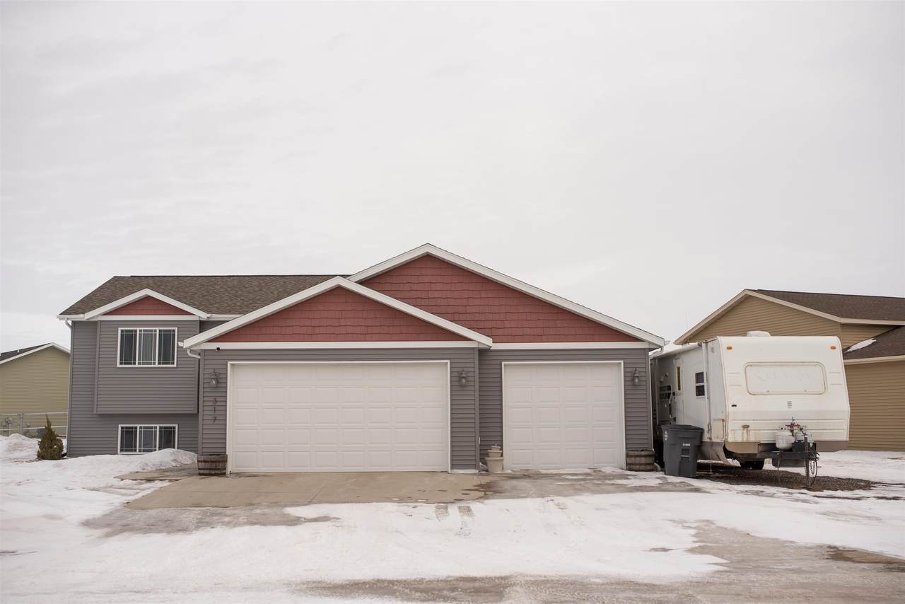 317 5th Ave - Photo 1