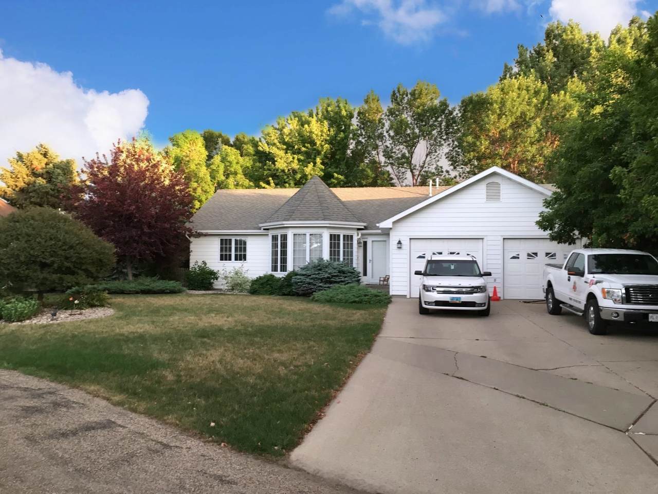 2207 21st Ave - Photo 1