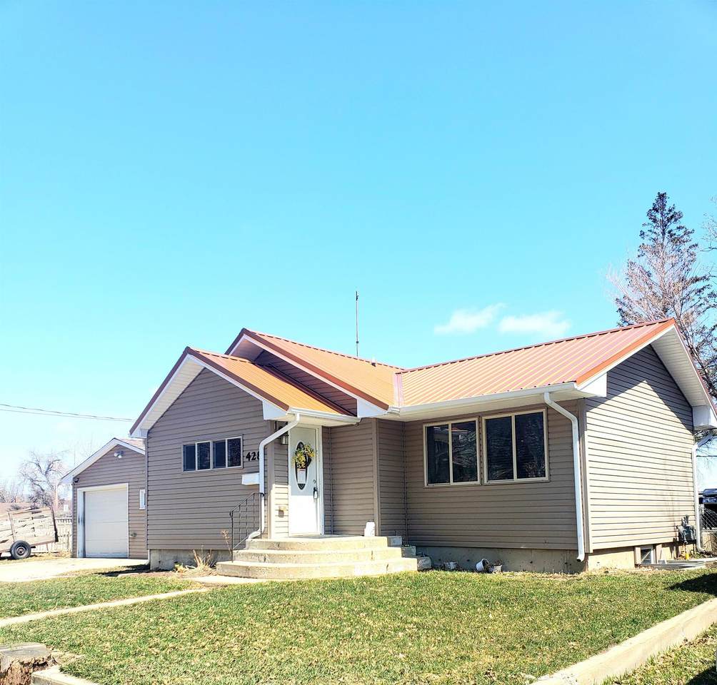 428 7th St. - Photo 1