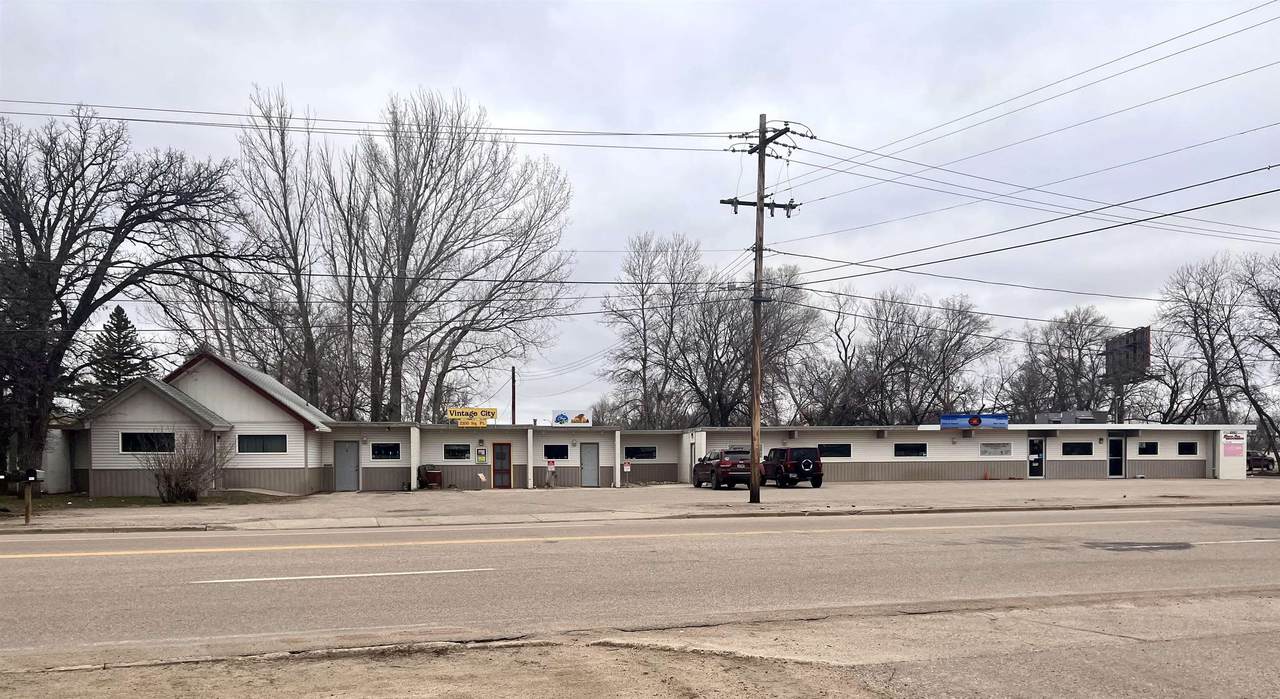 2001 8th Avenue - Photo 1