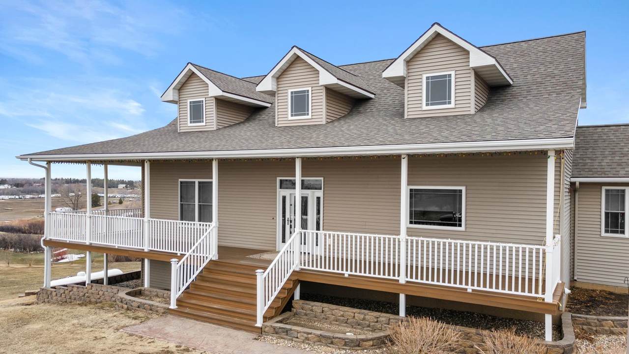 4113 13 J ST - Photo 1