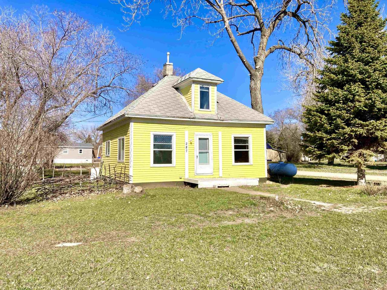287 Costello Street - Photo 1
