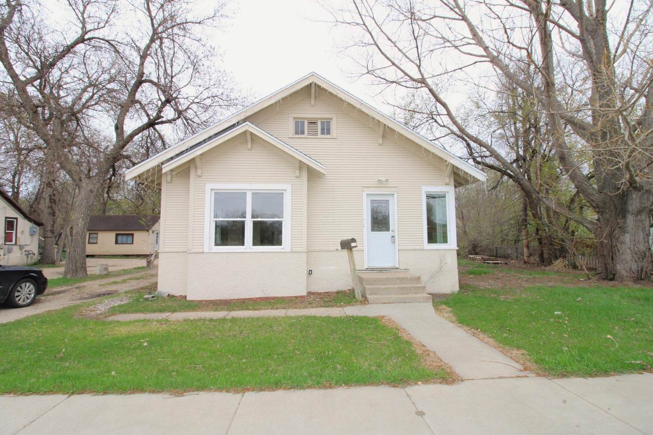 616 Central Ave - Photo 1