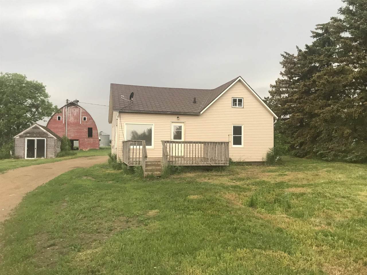 315 170th St - Photo 1