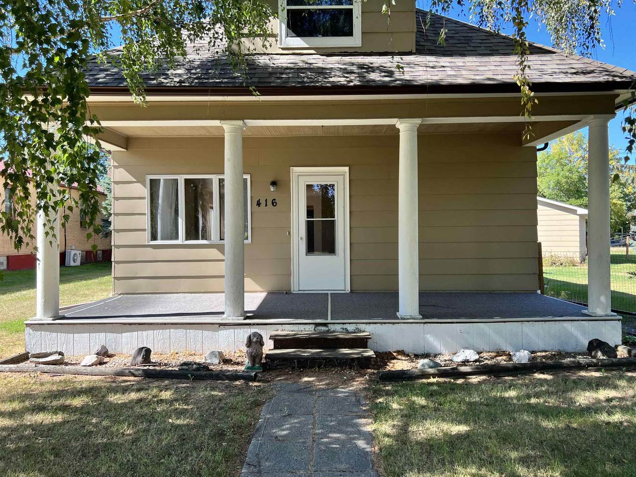 416 Main St - Photo 1