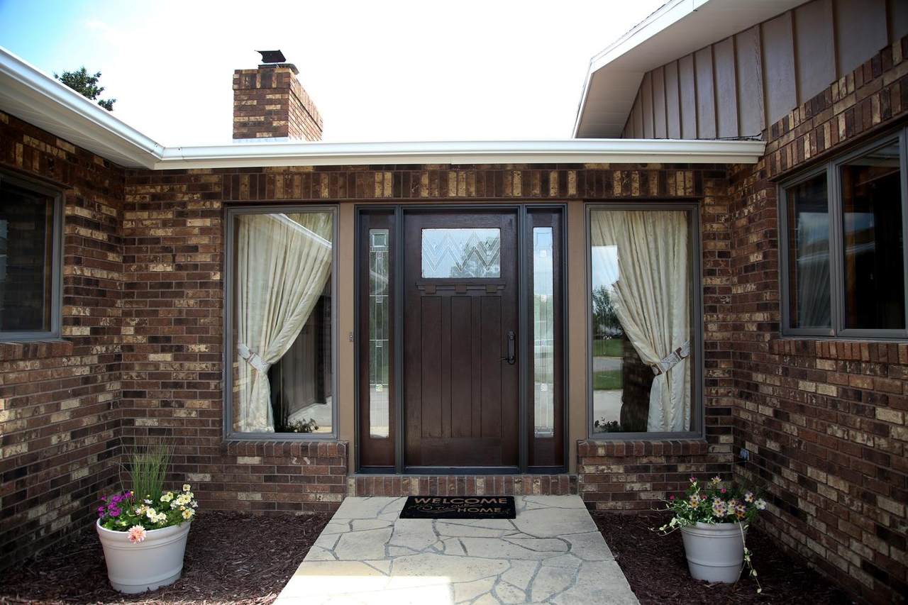 107 Carmel Court - Photo 1