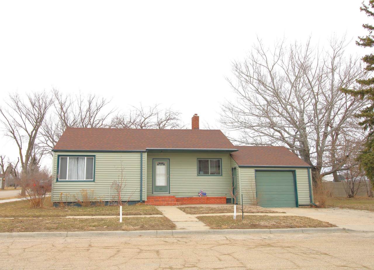 401 3rd Ave - Photo 1