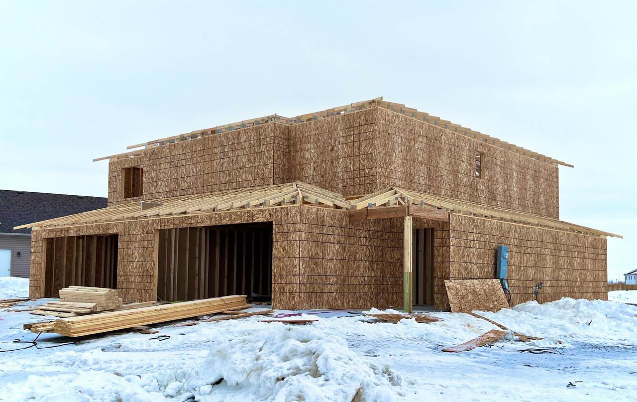 3110 8th St - Photo 1