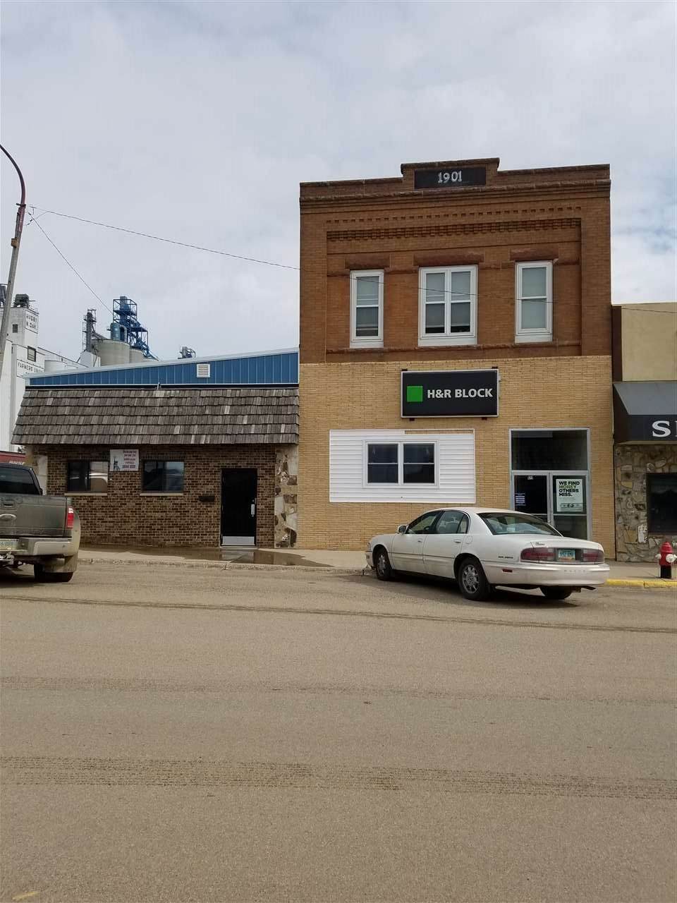 121/123 Main Ave - Photo 1