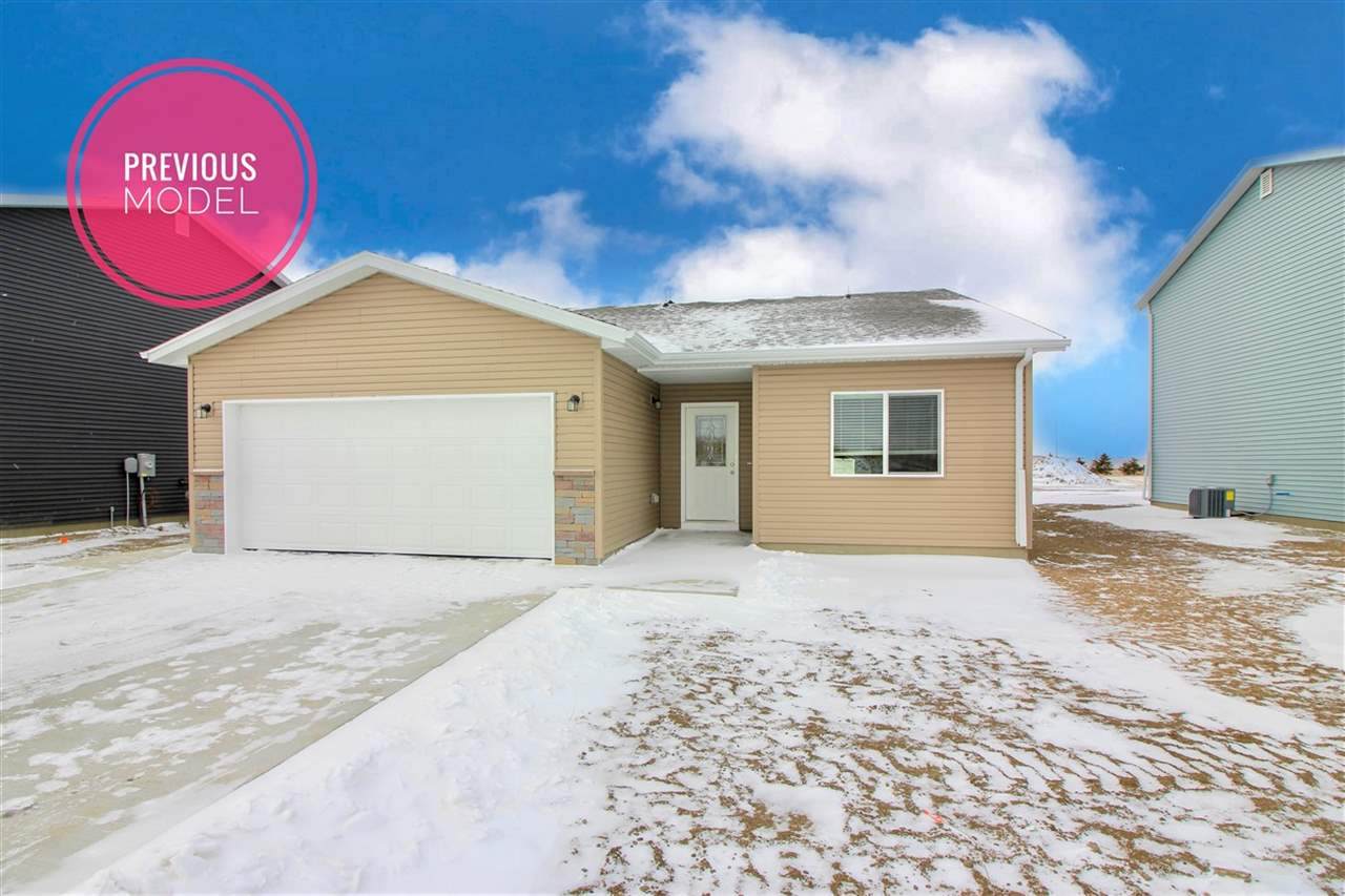 3209 Kodiak St - Photo 1