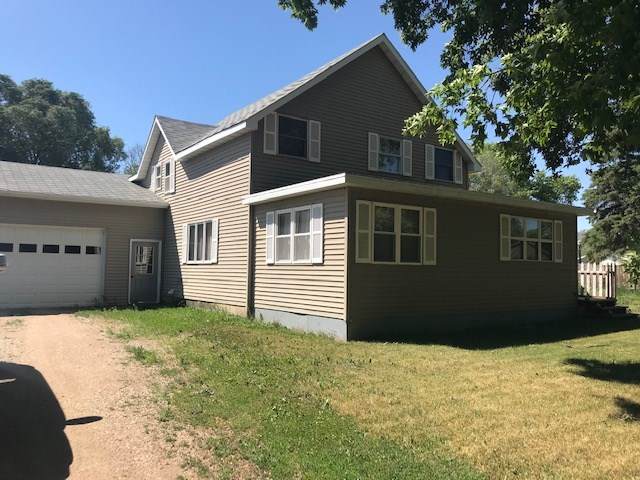 205 2nd St - Photo 1