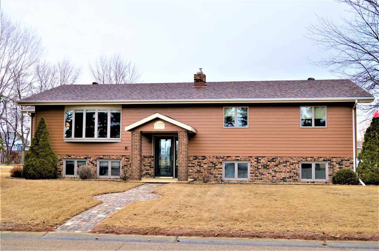 1109 3rd Ave - Photo 1