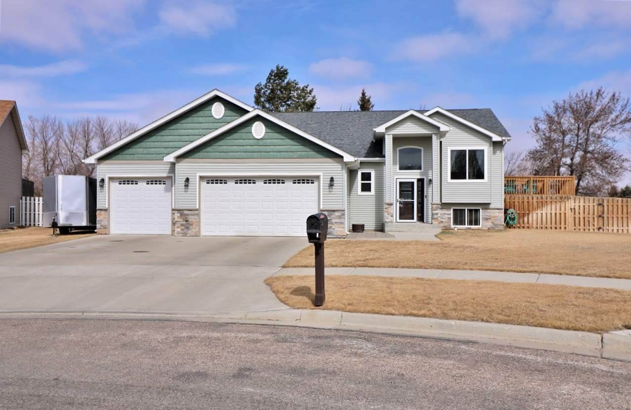 2504 Heritage Dr. - Photo 1