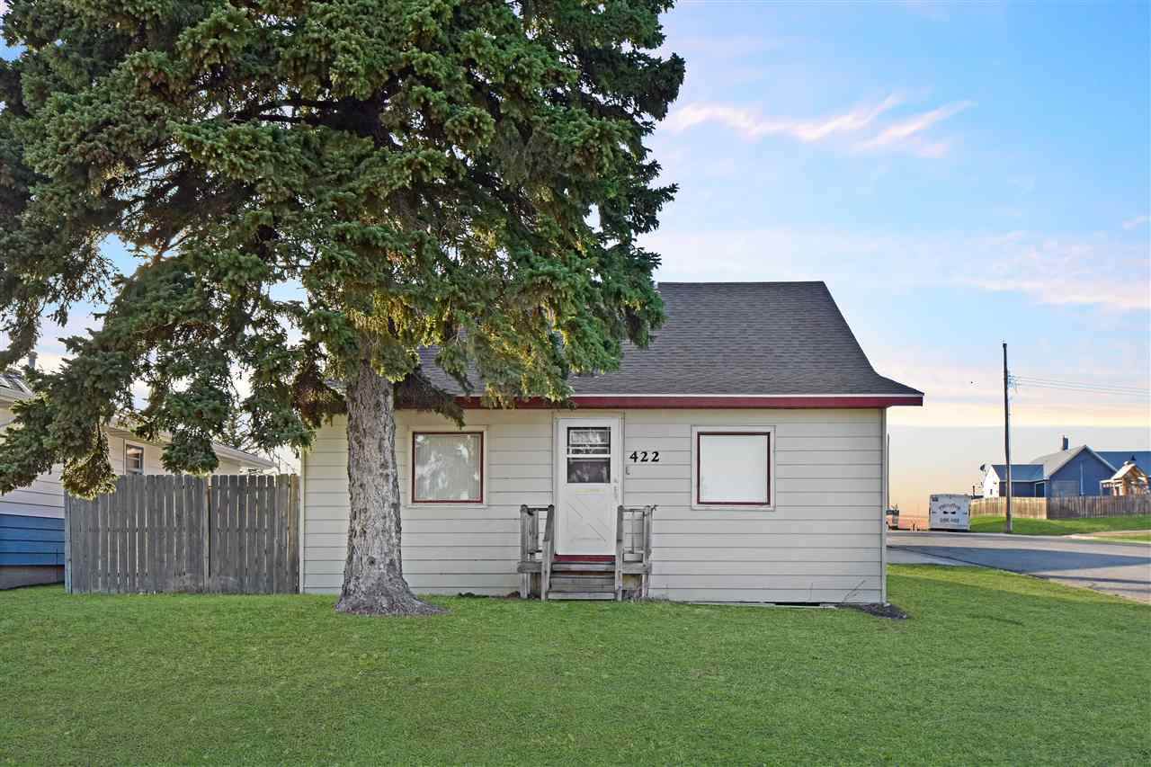 422 Main St - Photo 1