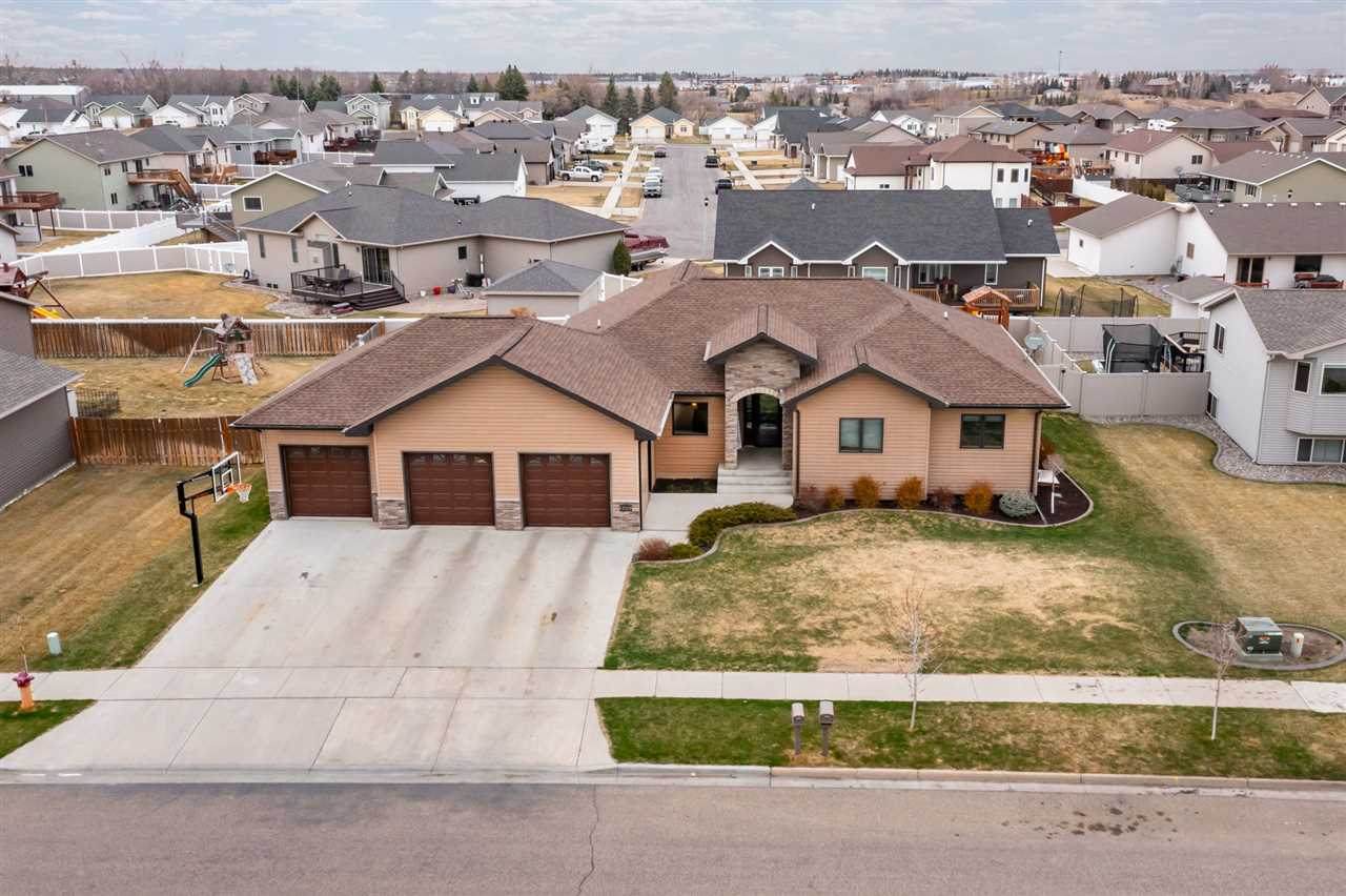 1509 34th Ave - Photo 1