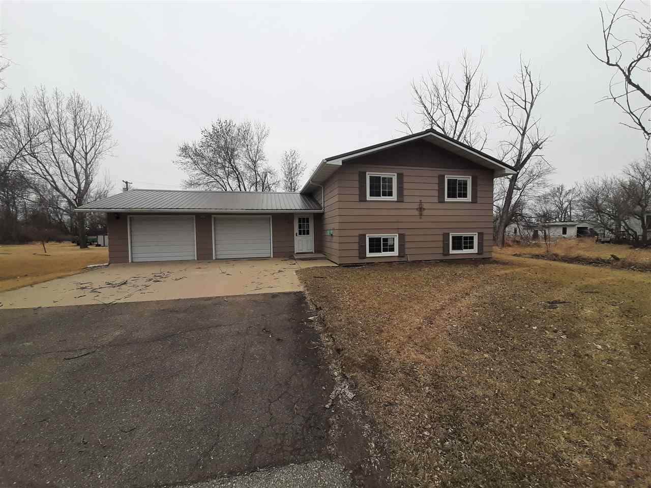 221 4th Ave - Photo 1